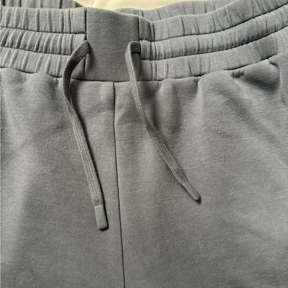 Varley Set - Picture 14 of 15